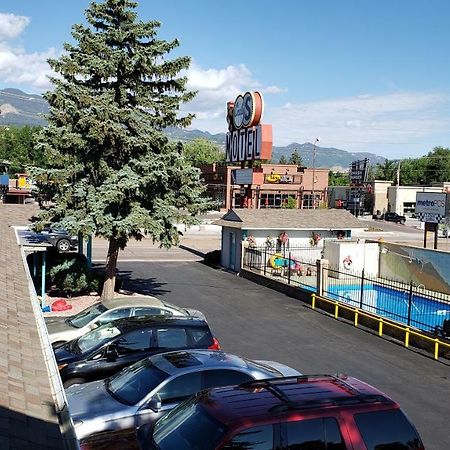 Circle S Motel Colorado Springs Bagian luar foto