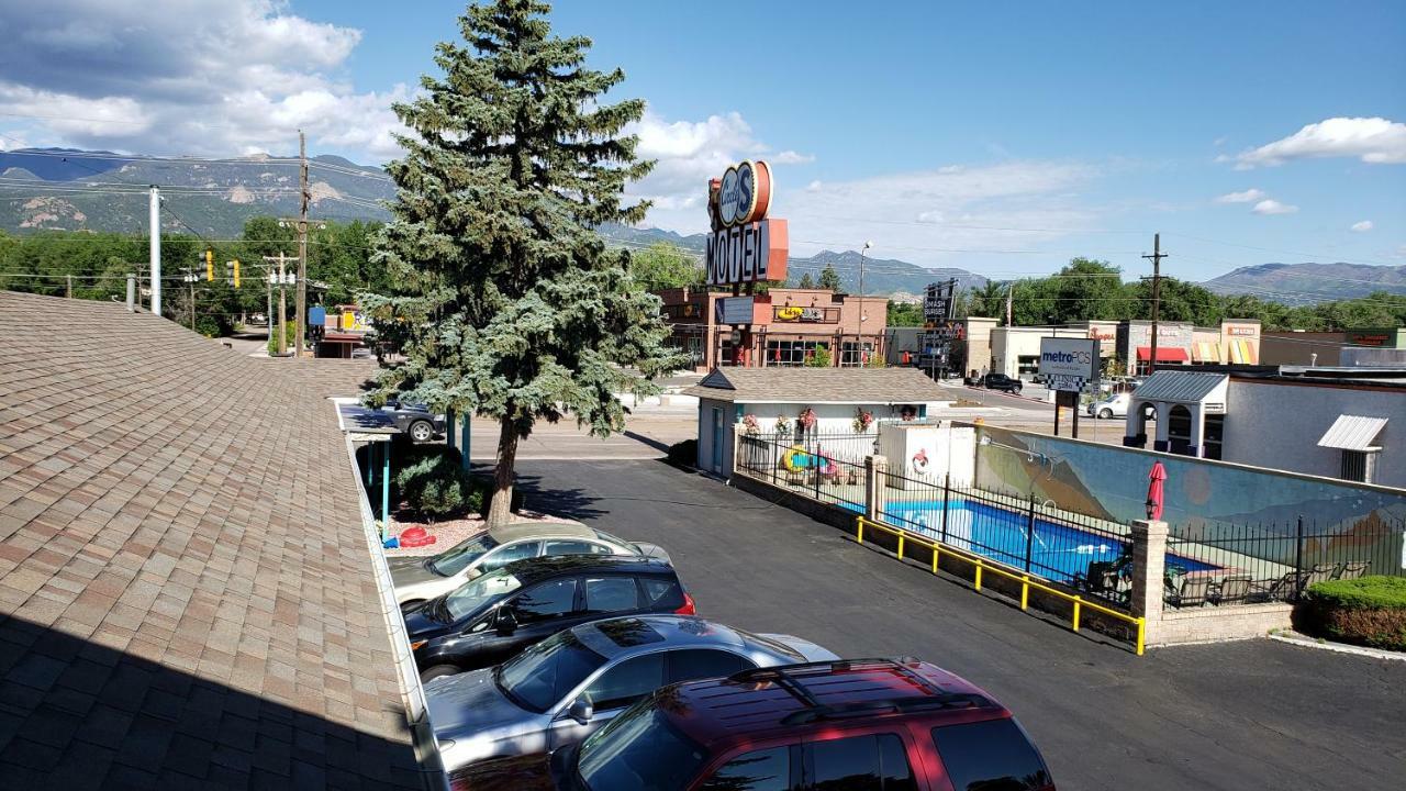 Circle S Motel Colorado Springs Bagian luar foto